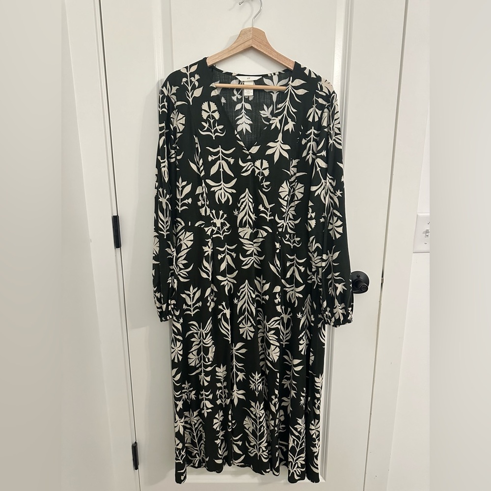 NWOT H&M dress